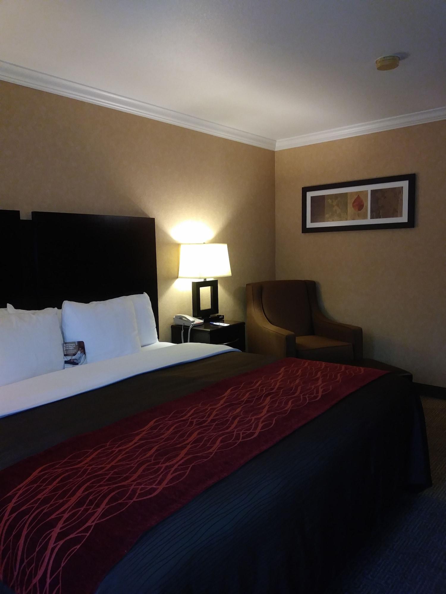 דה דאלס Comfort Inn Columbia Gorge מראה חיצוני תמונה