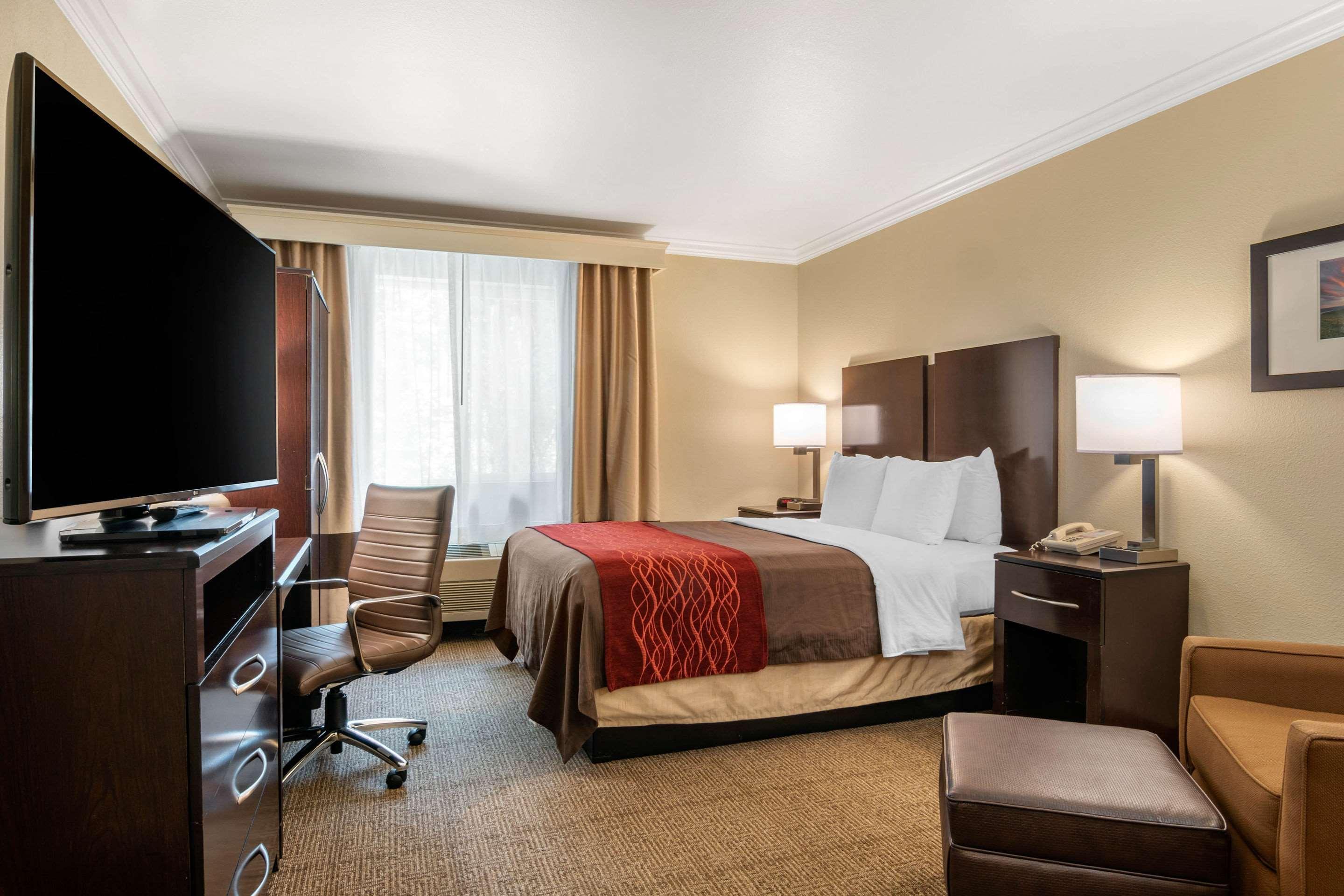 דה דאלס Comfort Inn Columbia Gorge מראה חיצוני תמונה