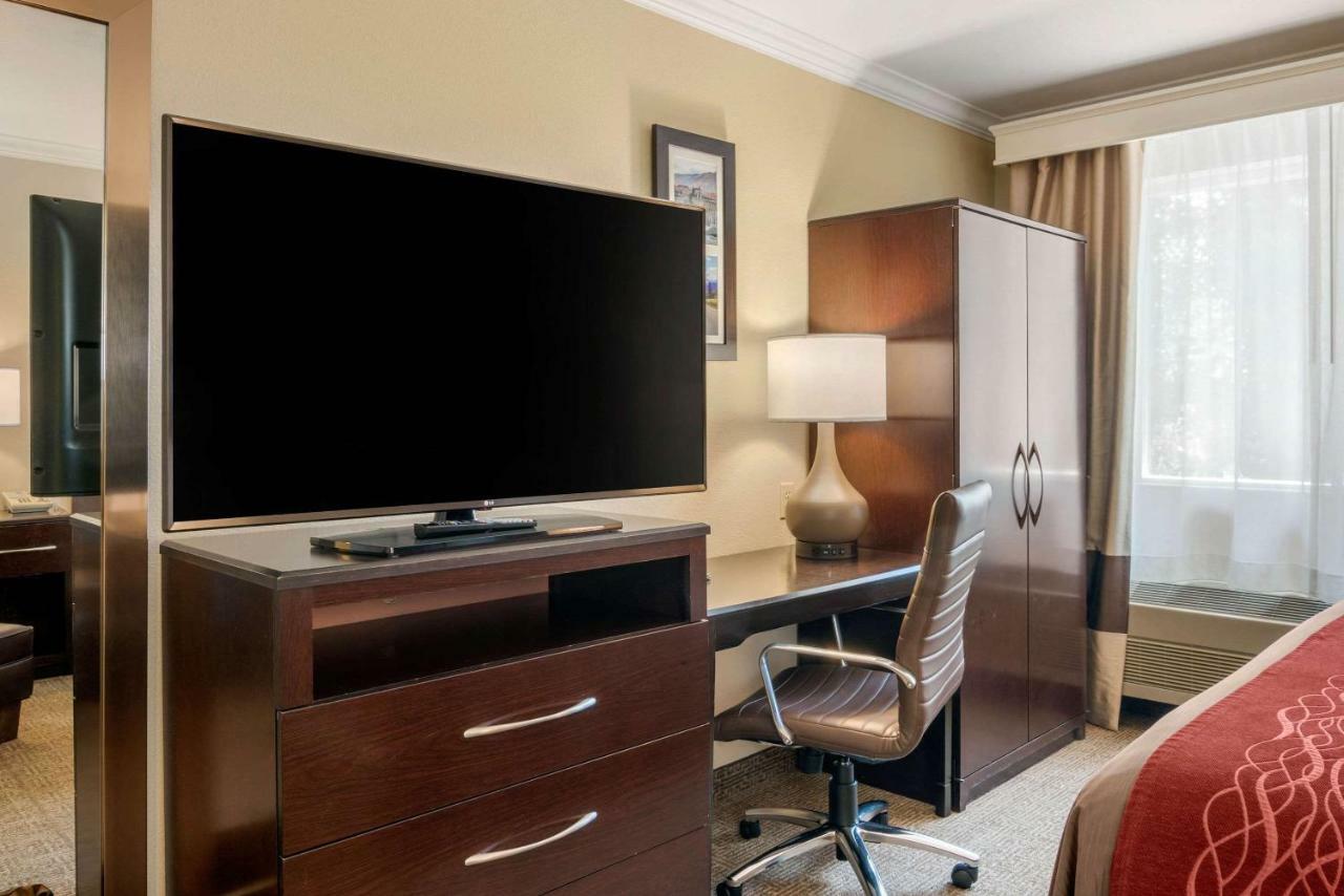 דה דאלס Comfort Inn Columbia Gorge מראה חיצוני תמונה