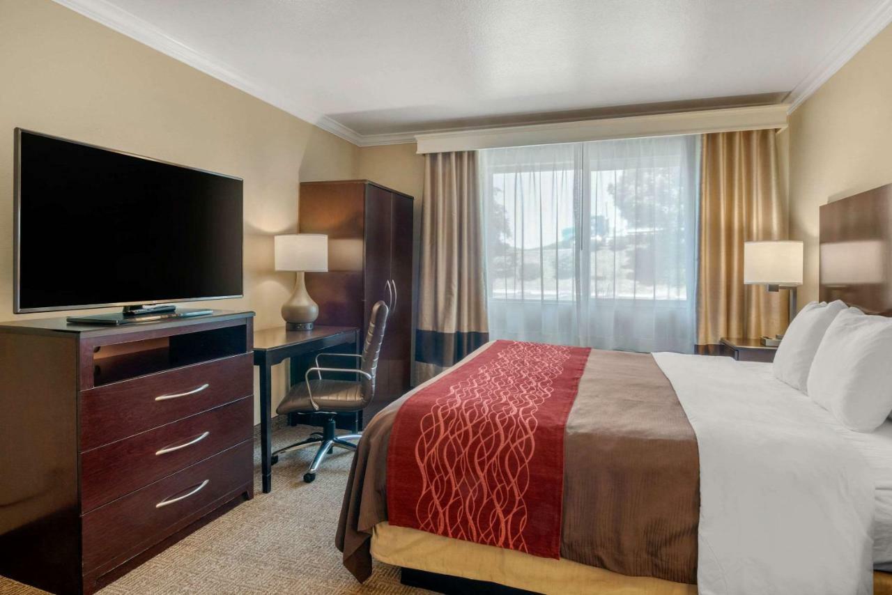 דה דאלס Comfort Inn Columbia Gorge מראה חיצוני תמונה