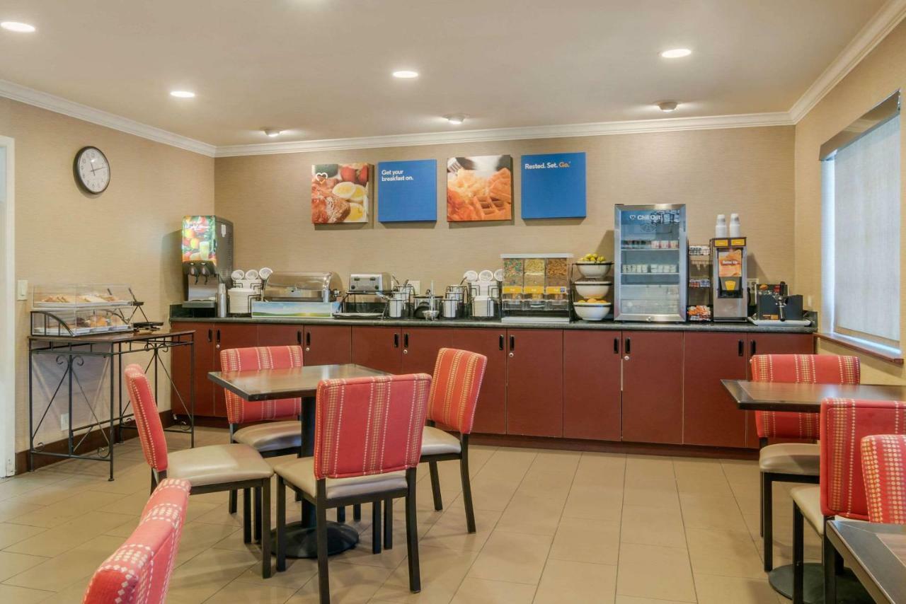 דה דאלס Comfort Inn Columbia Gorge מראה חיצוני תמונה